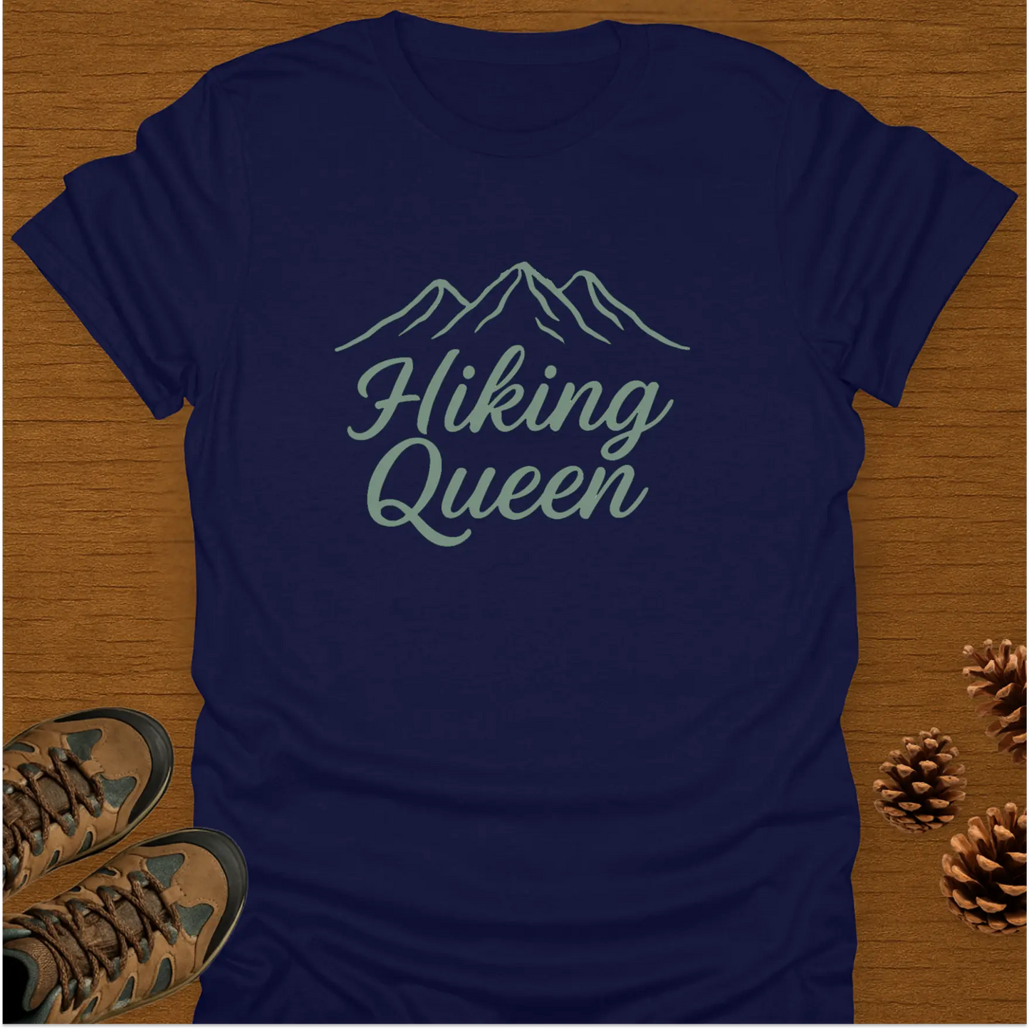 HIKING QUEEN T-Shirt