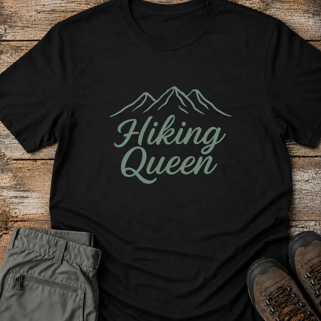 HIKING QUEEN T-Shirt